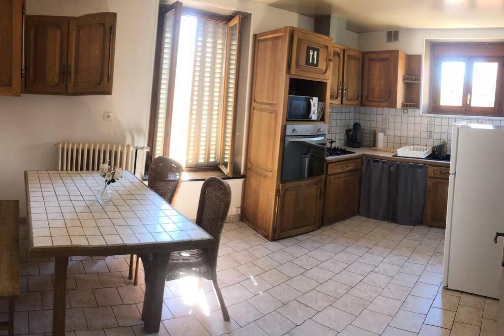 Spacieux Et Elegant Appartement Idealement Situe. Chamouilley 外观 照片